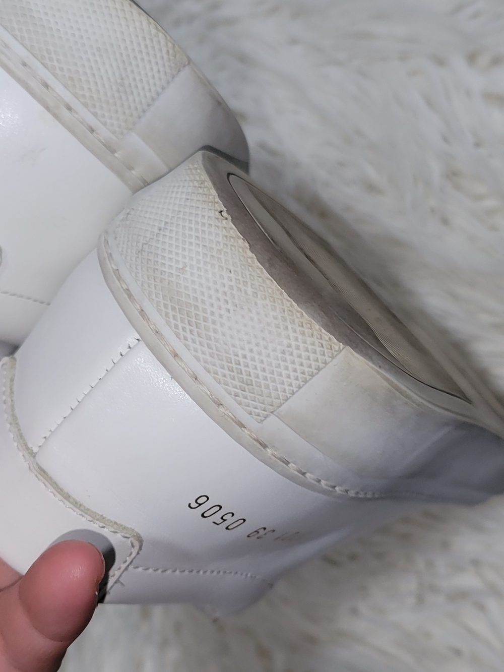 Common Projects Achilles White Leather Low-Top Sneakers - Picture 6 of 8